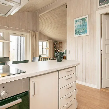 6 Person In * Løkken