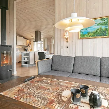 6 Person In 別荘 Løkken